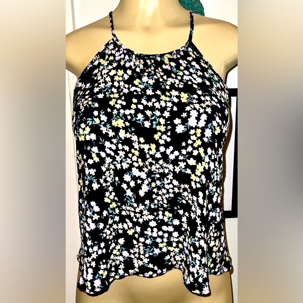 Hippie Rose Floral Drawstring Neckline Top Medium